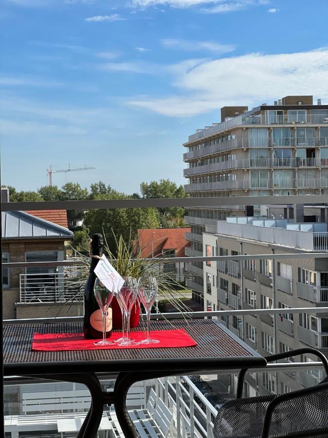 Sunbeach Nieuwpoort Exteriör bild